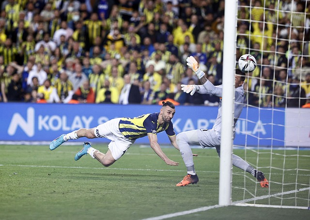 突破重围的 突破重围的